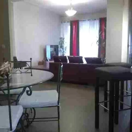 فندق مبيت وإفطار Les Pieds Dans L'eau نيس