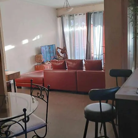 Les Pieds Dans L'eau Nocleg ze śniadaniem