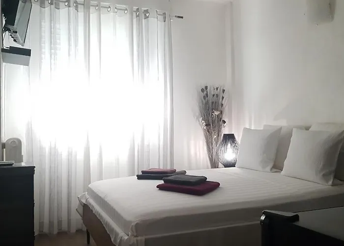 Oda ve Kahvaltı Les Pieds Dans L'eau *
